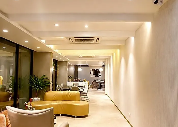 ホテル Kos Suvarnabhumi Airport 3*